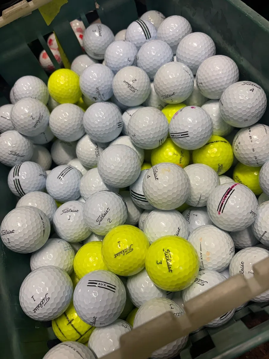 20 Titleist (AVX) Golf Balls - Image 1