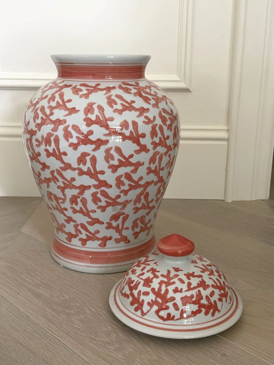 Coral Patterned Ceramic Temple Jar - Image 4
