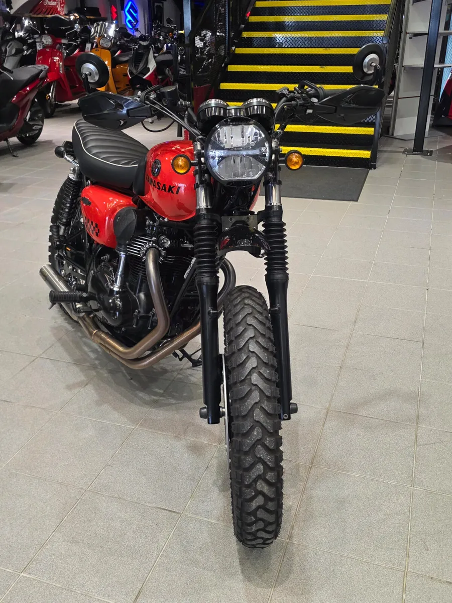 Kawasaki W800 Rallye - Image 2