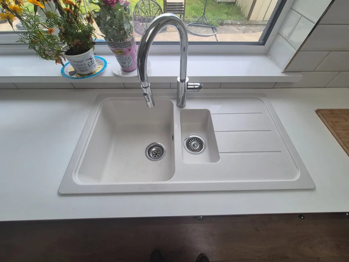 Kitchen - Image 4
