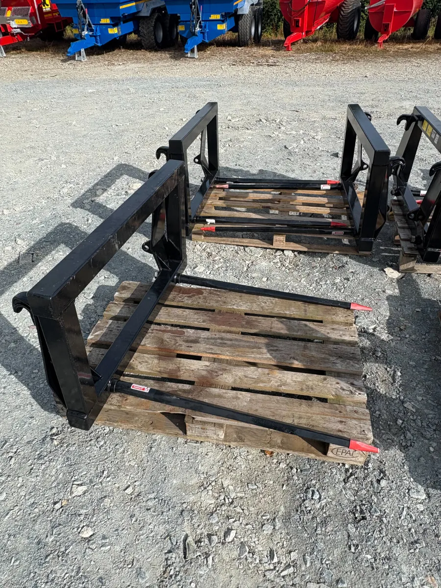 New Bale Spike c/w Eurobrackets - Image 1