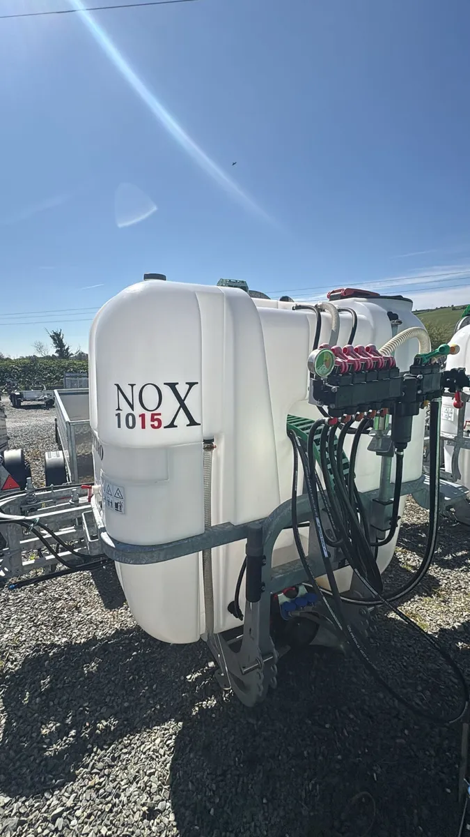 New Nox Sprayer 1000 LTR (15M Boom) - Image 1