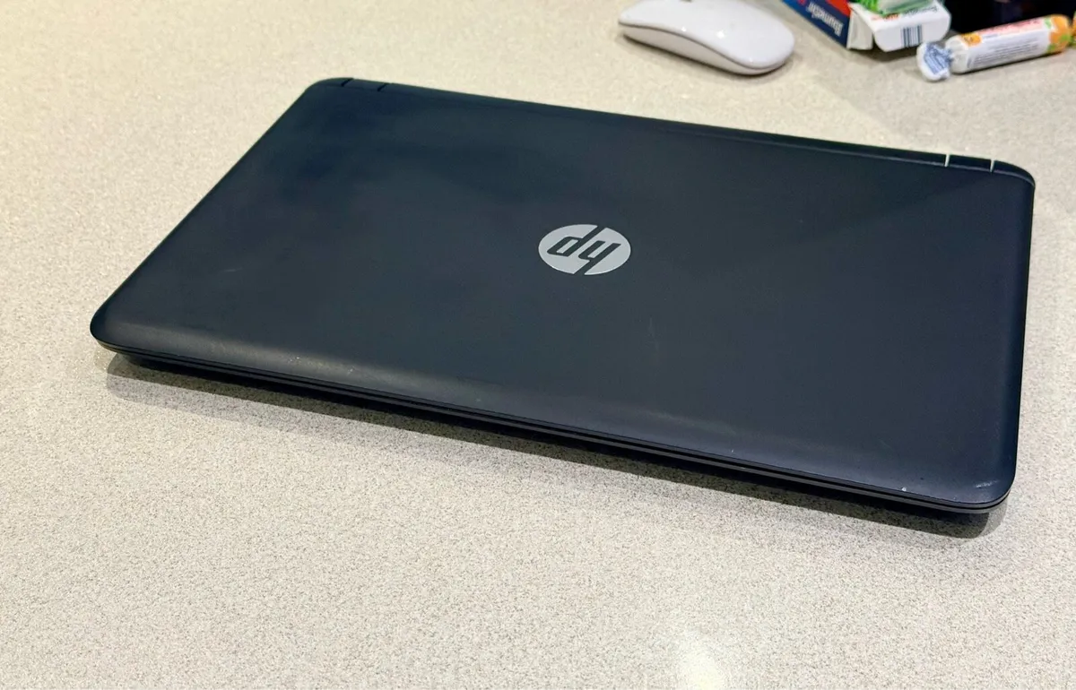 HP Pavilion 15 Quad Core Windows 11 - Image 3