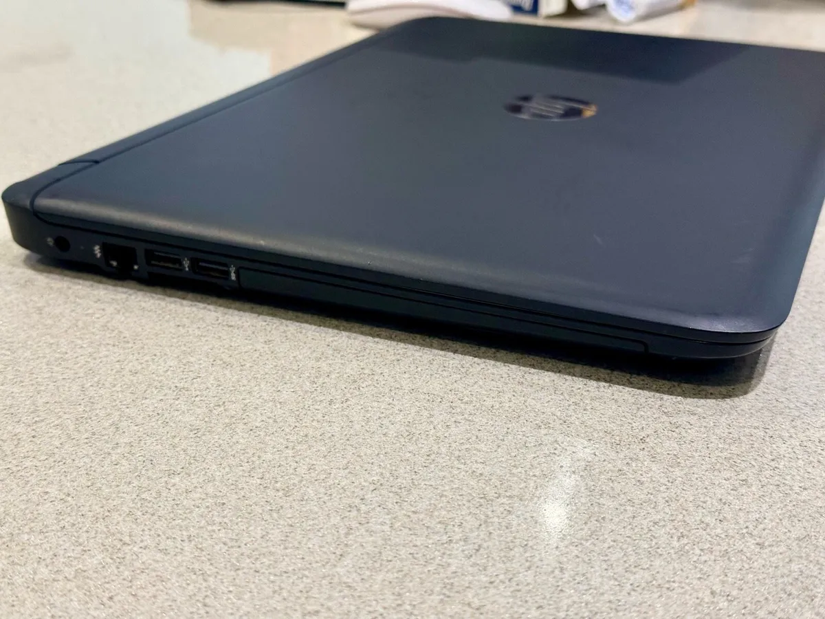 HP Pavilion 15 Quad Core Windows 11 - Image 4