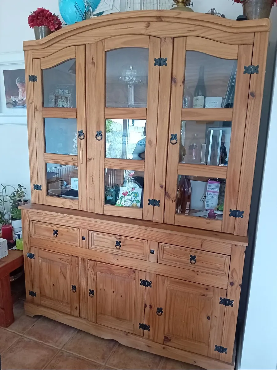 Kitchen dressers - Image 2