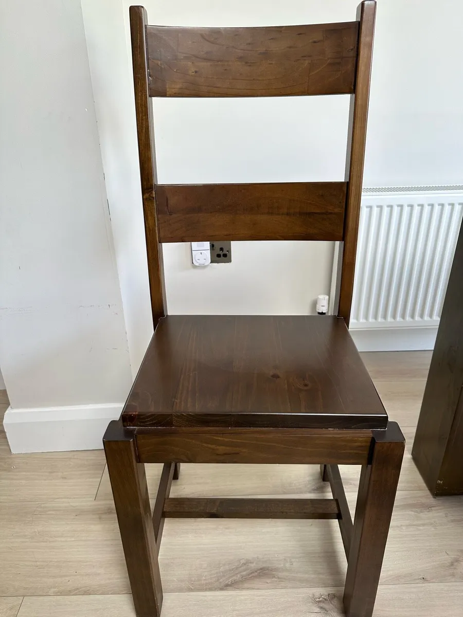 Dining table and 4 Chairs - Image 4