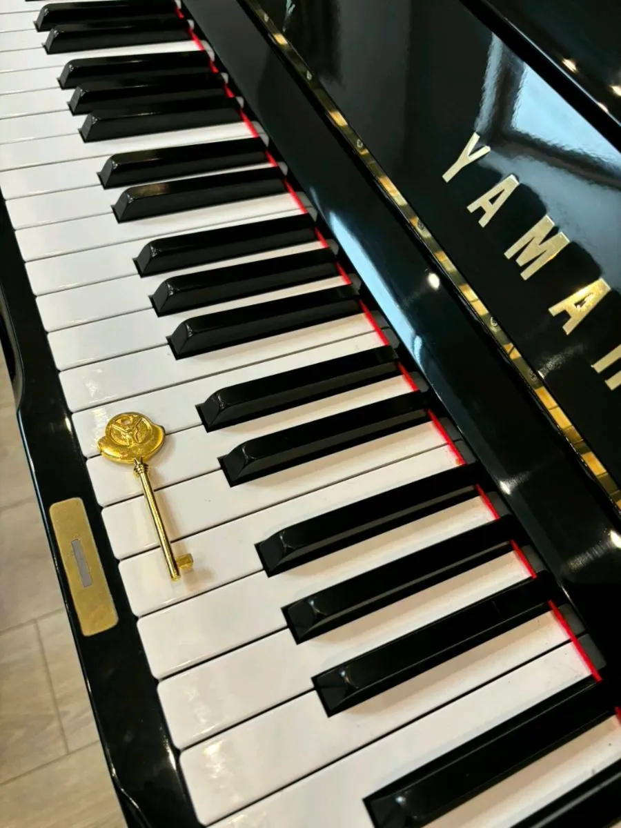 YAMAHA PIANOS - Image 3