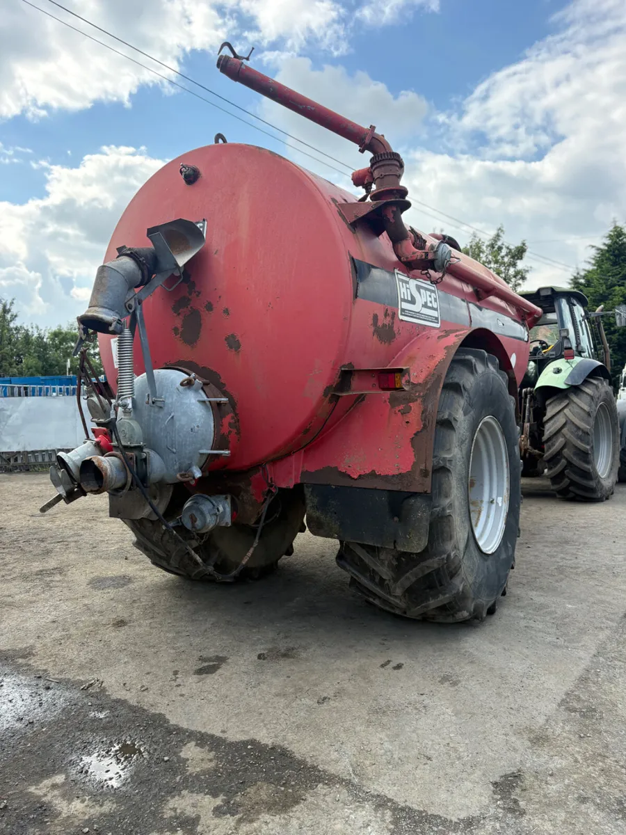 Hi spec 2300G slurry tanker with rain gun - Image 2