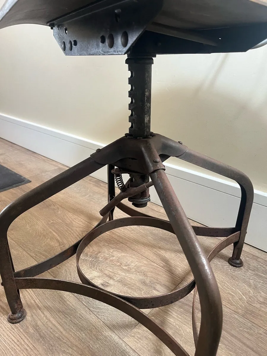 Vintage Toledo Industrial Chair - Image 3