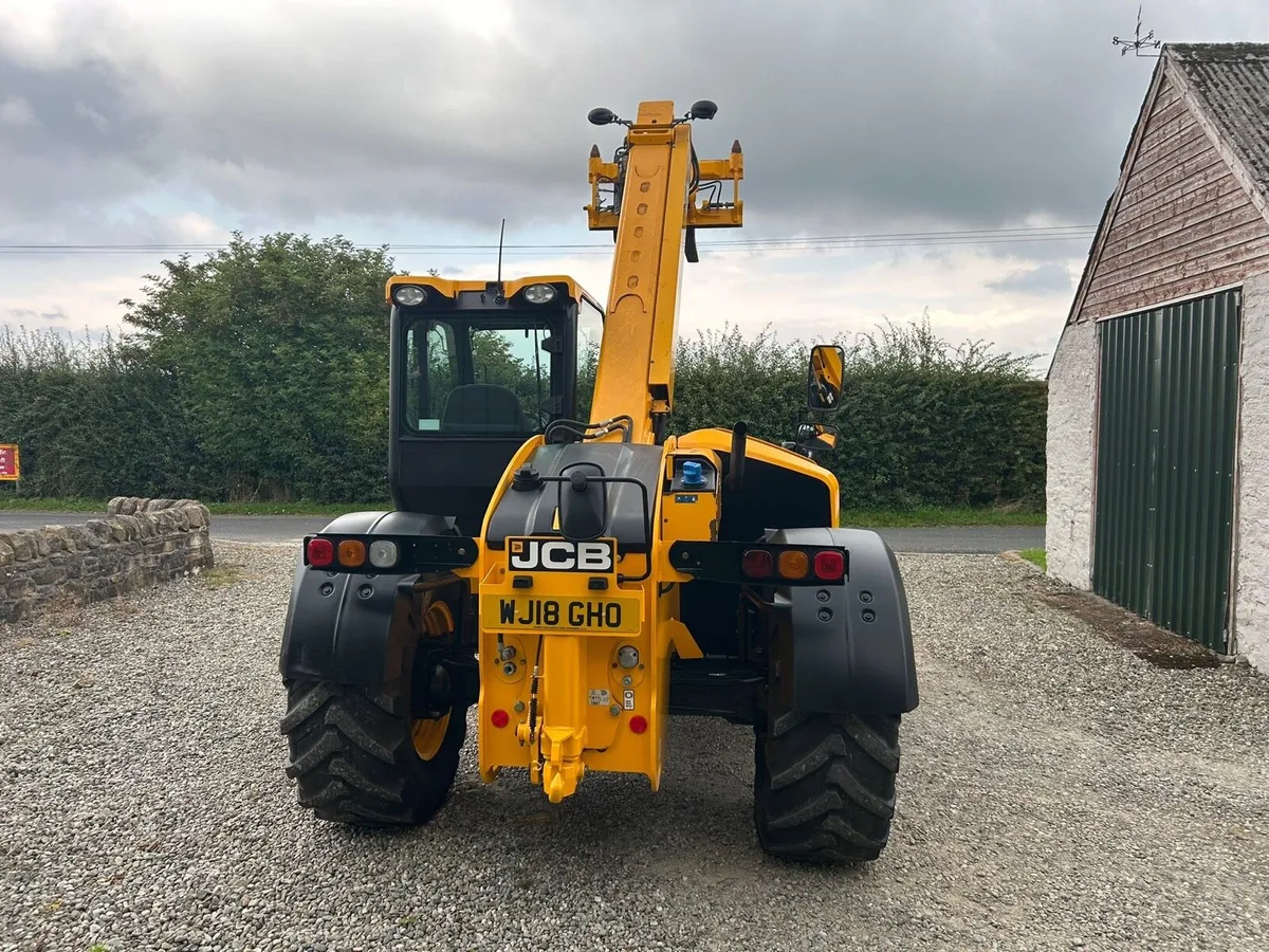 JCB 526-56 2018 (1082 hours) - Image 4