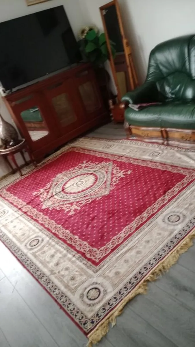 carpet - Image 1