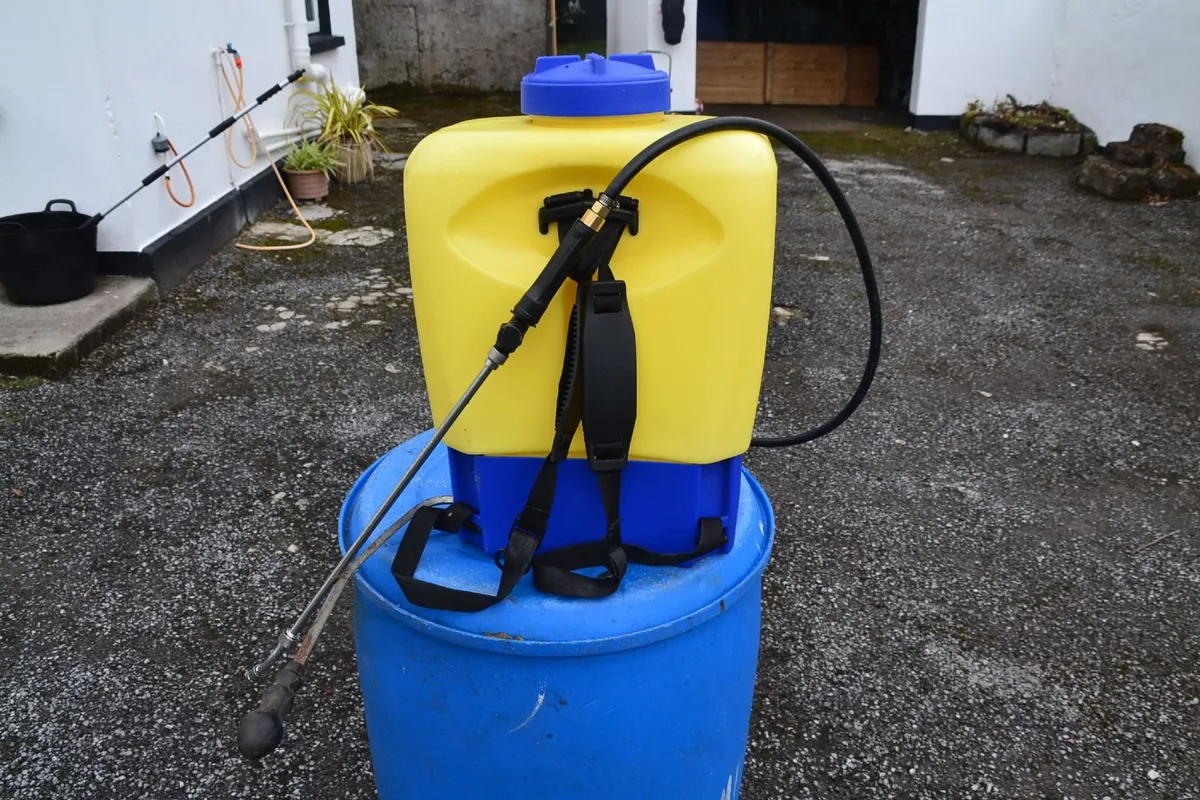 CP3 knapsack sprayer - Image 2