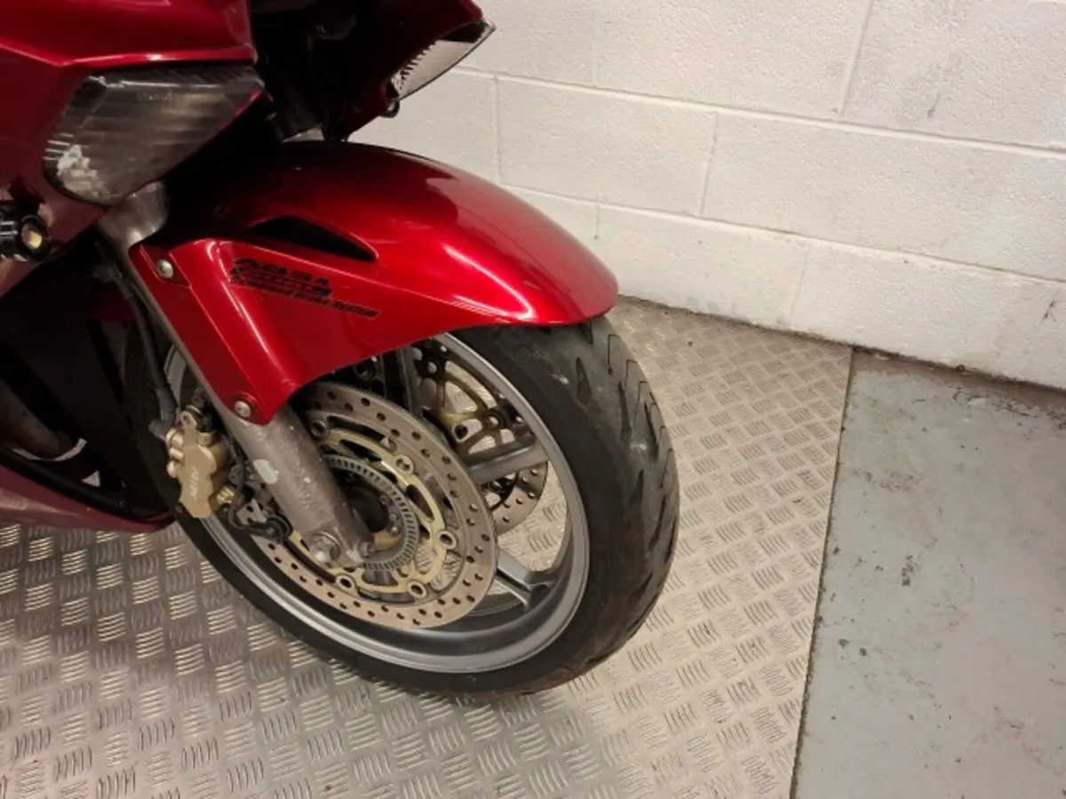 Honda VFR800 2008 - Image 3