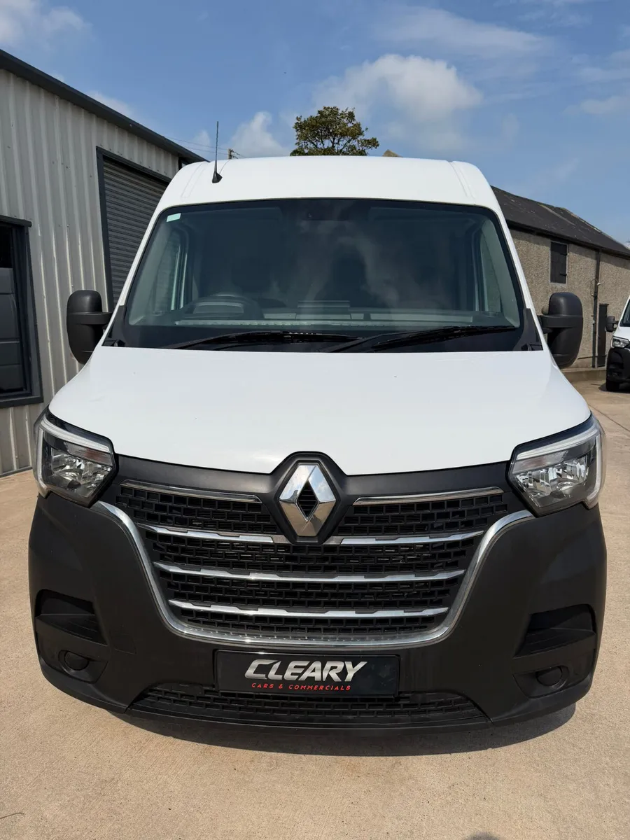 Renault Master 2023 - Image 3