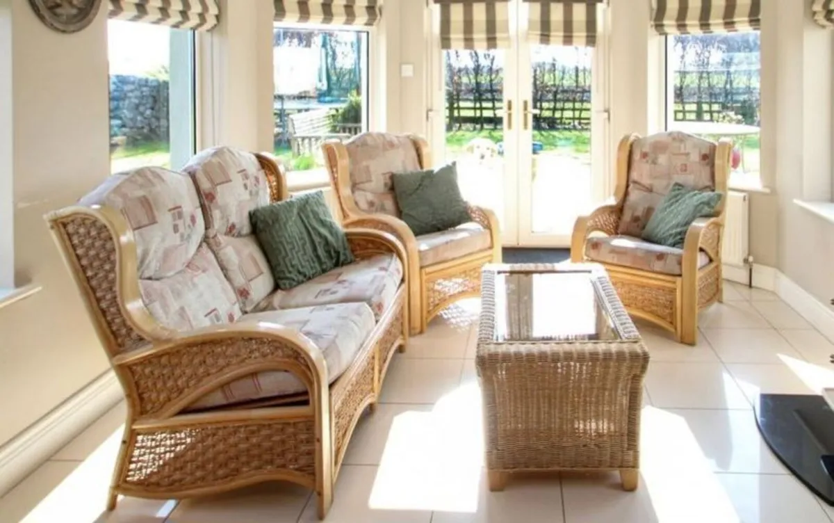 Conservatory furniture