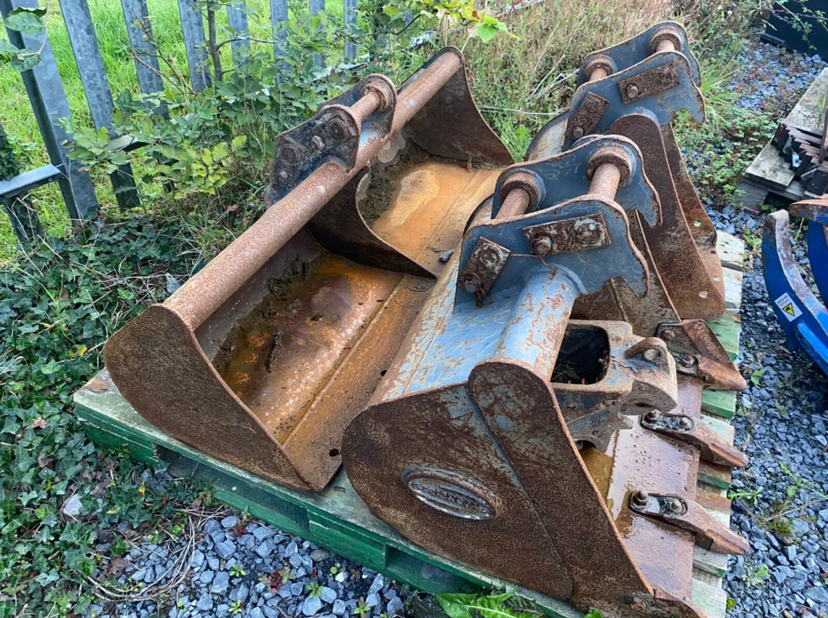 EXCAVATOR BUCKETS - Image 3