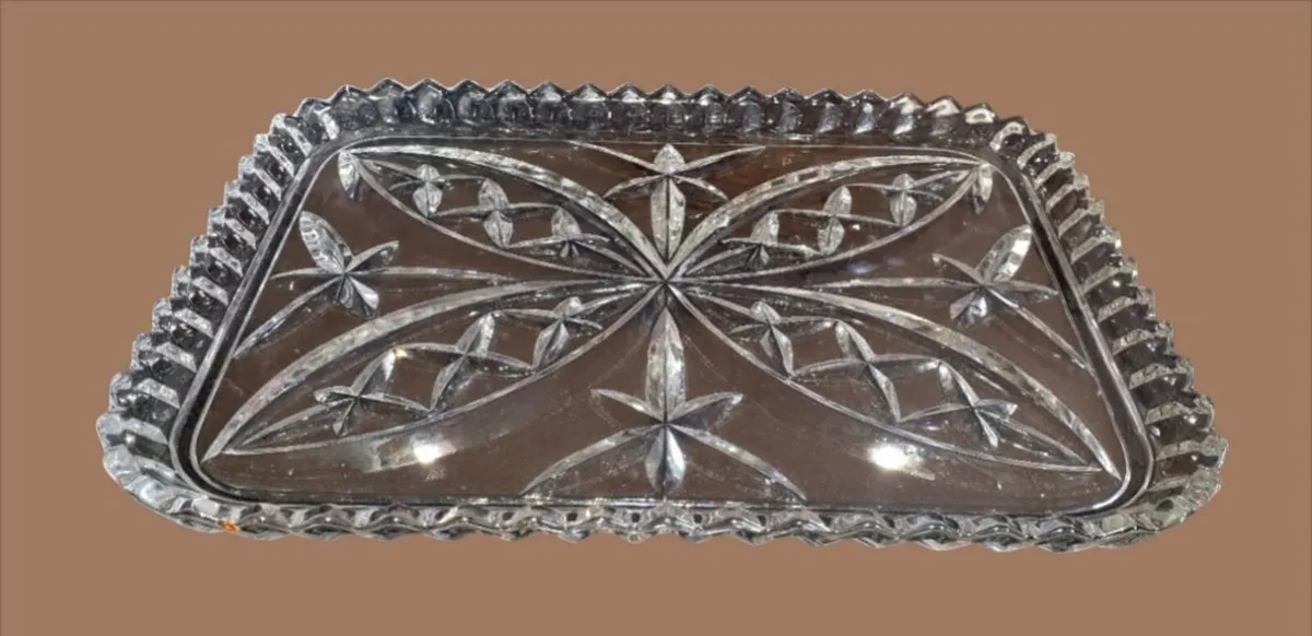 Pristine Vintage Cut Glass Vanity/Serving Tray - Image 2