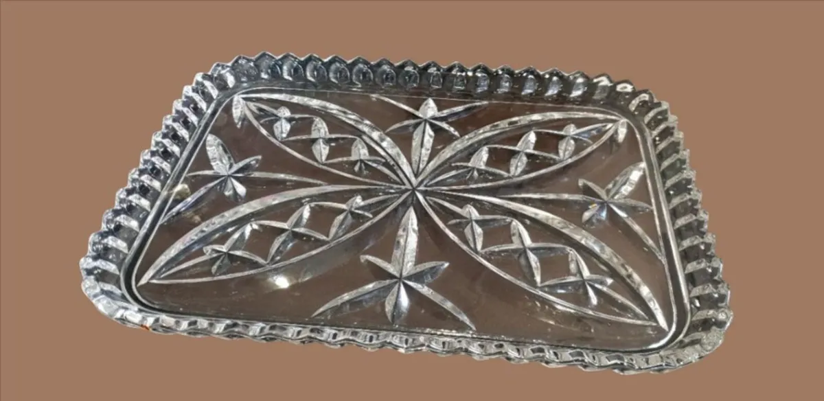 Pristine Vintage Cut Glass Vanity/Serving Tray - Image 1
