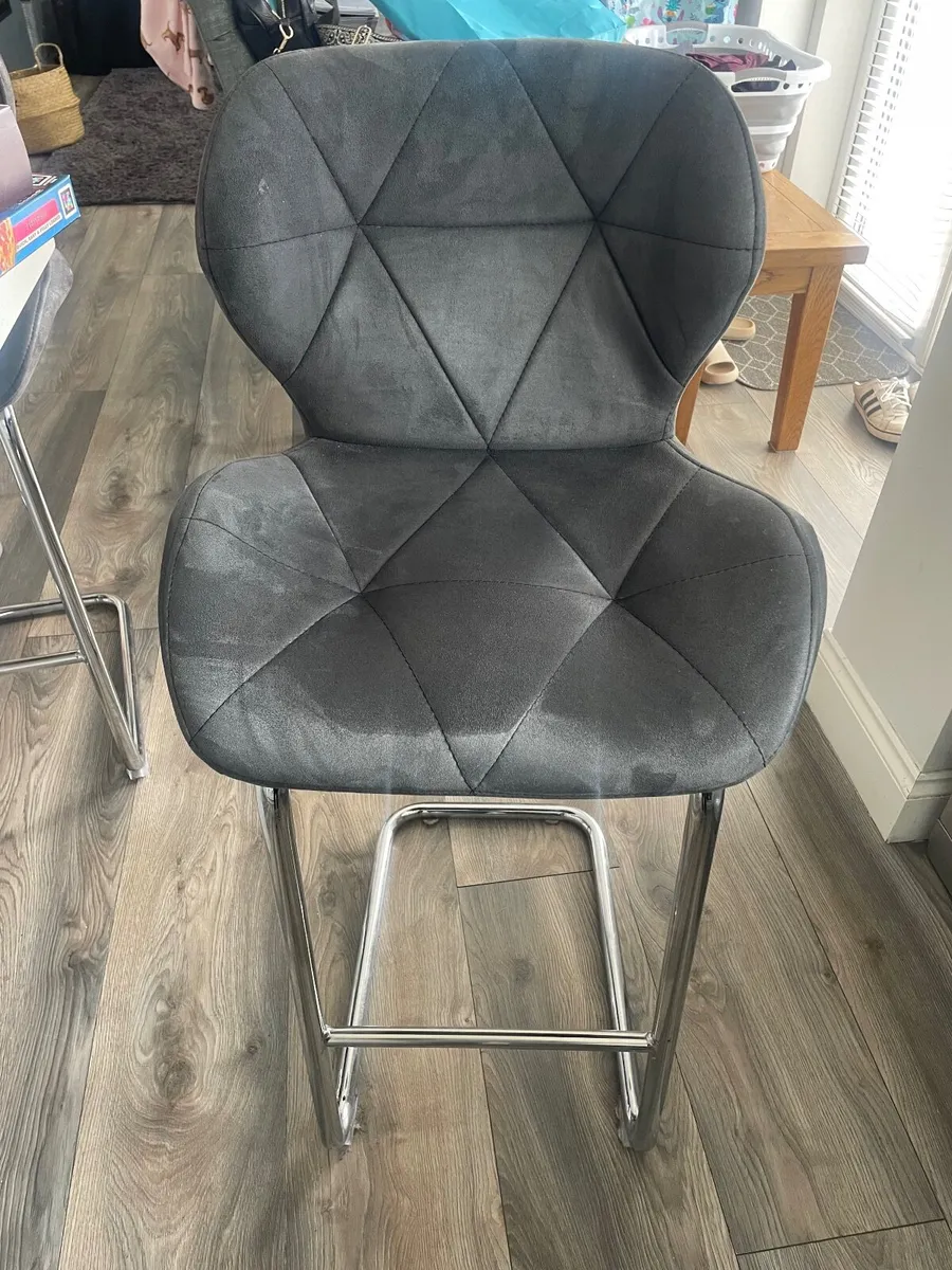 Bar stools - Image 2