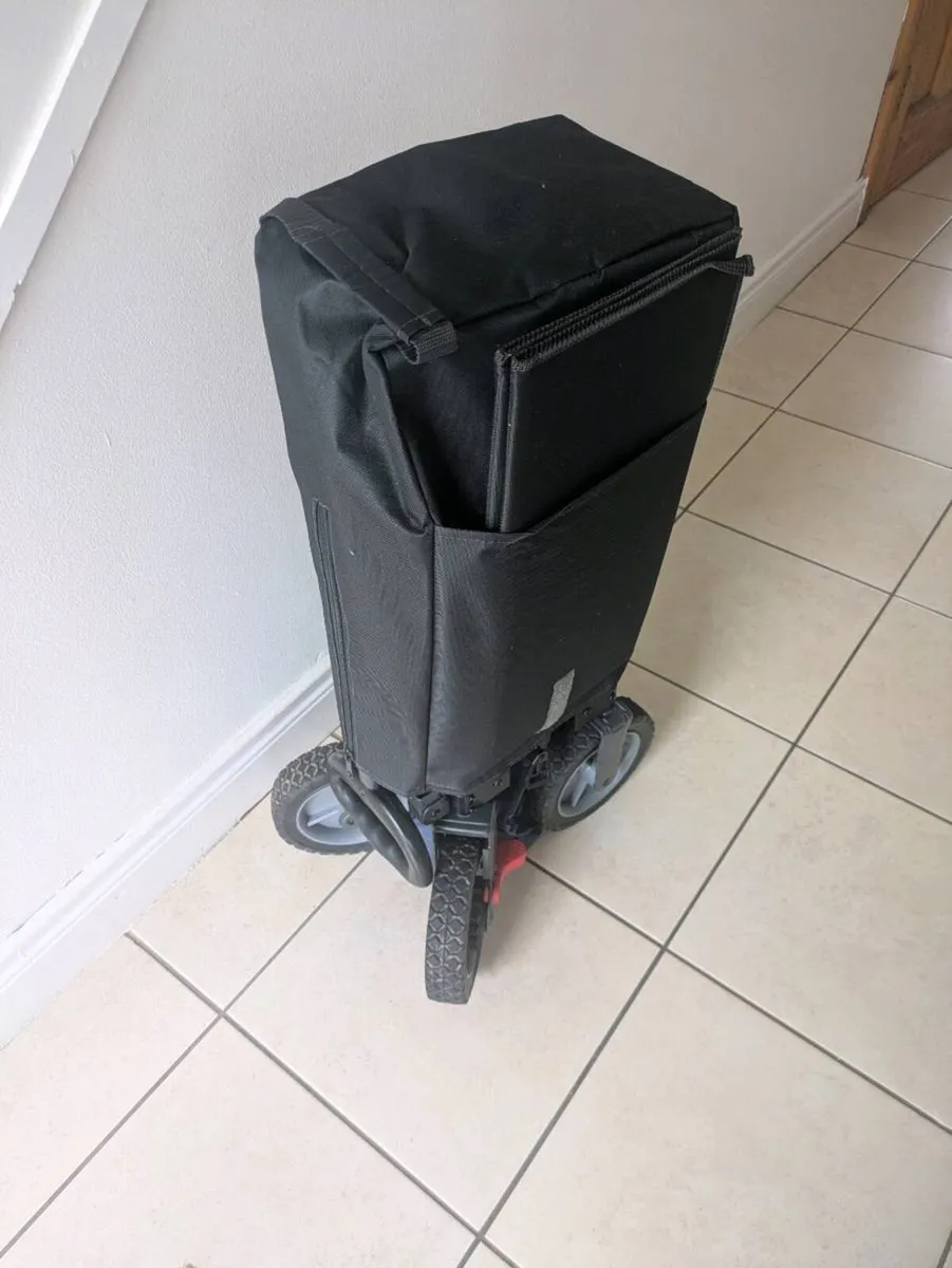 Rocktrail Folding Trolley - Image 2