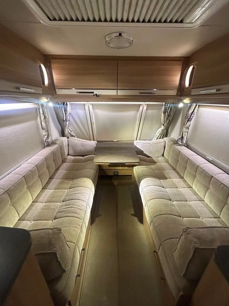 Caravan - Image 3