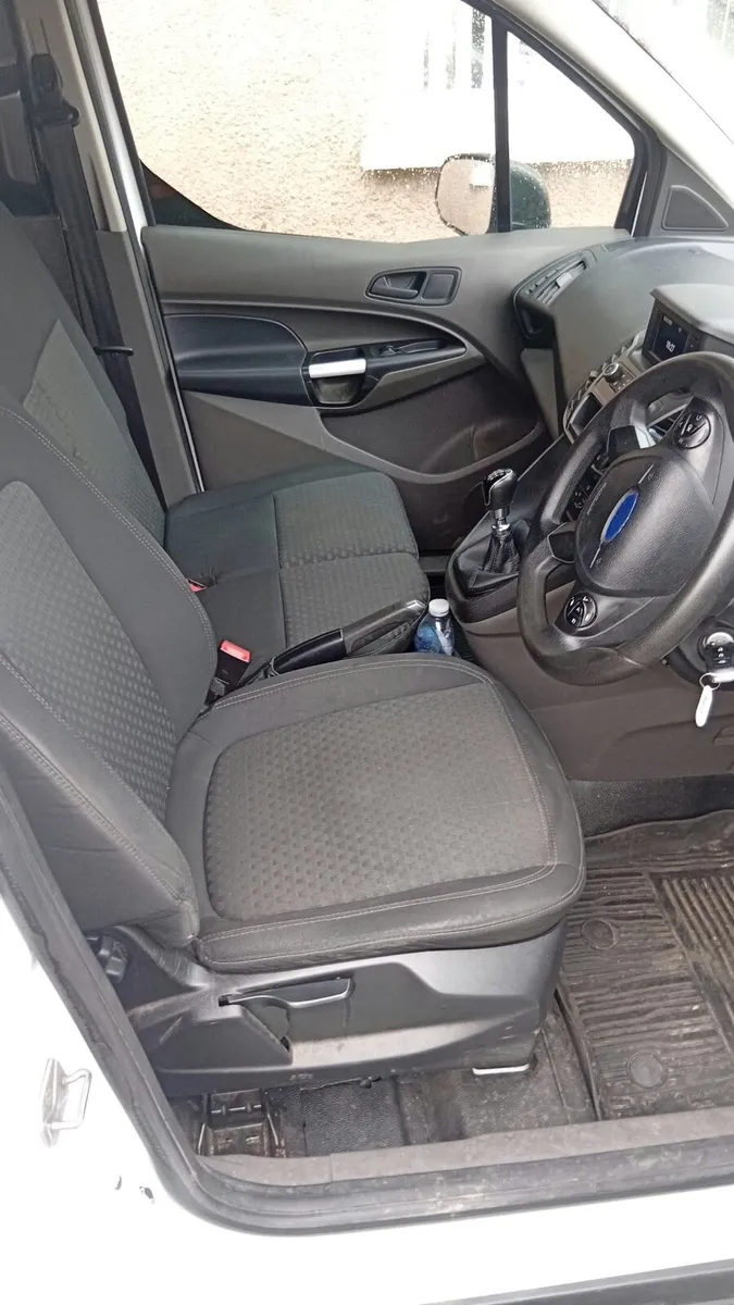 2019 Ford Transit Connect - Image 4
