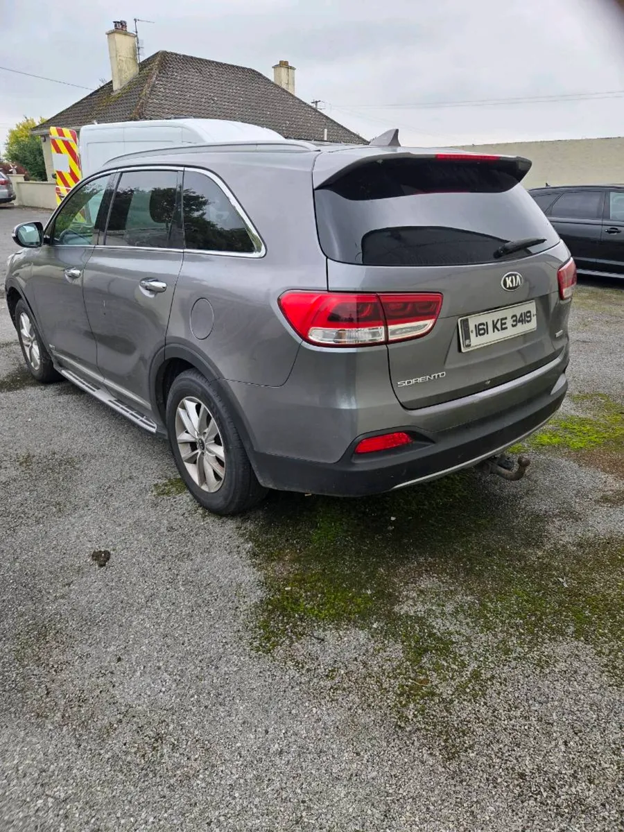 Kia Sorento 7seats - Image 3