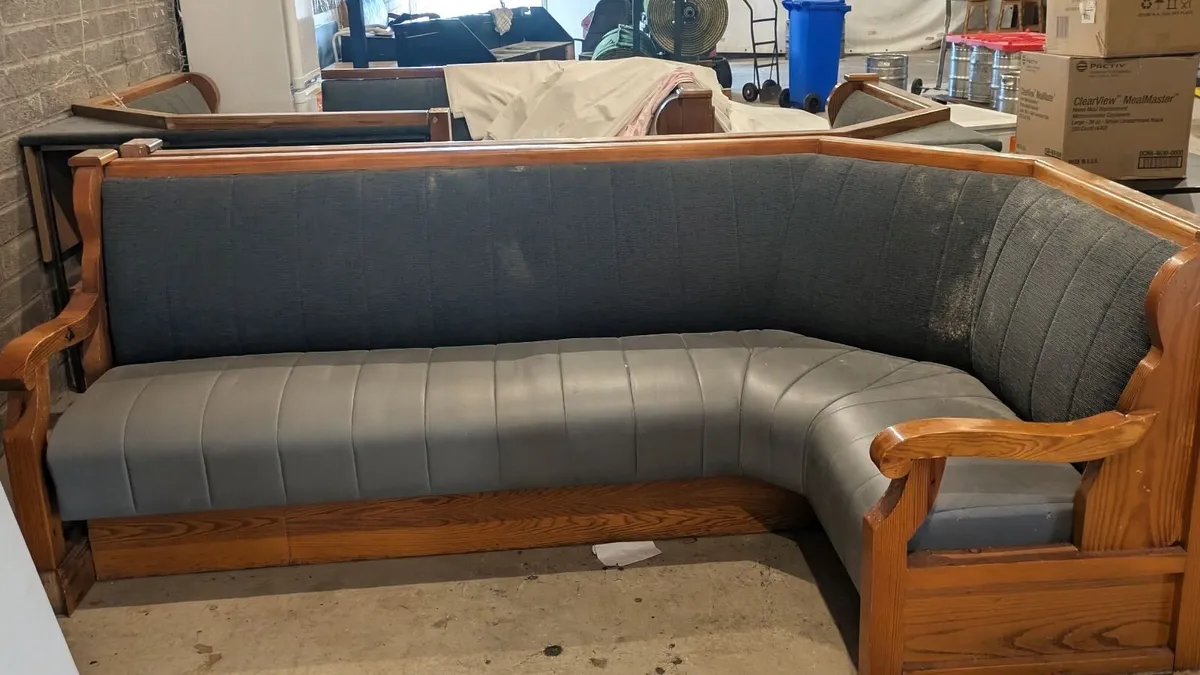 Bar Bench - Image 2