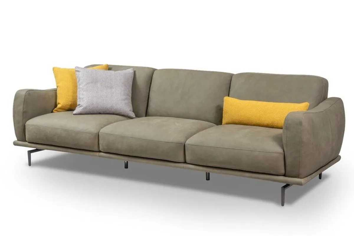 Italian Sofa Highest Grade Italian leather - Image 3