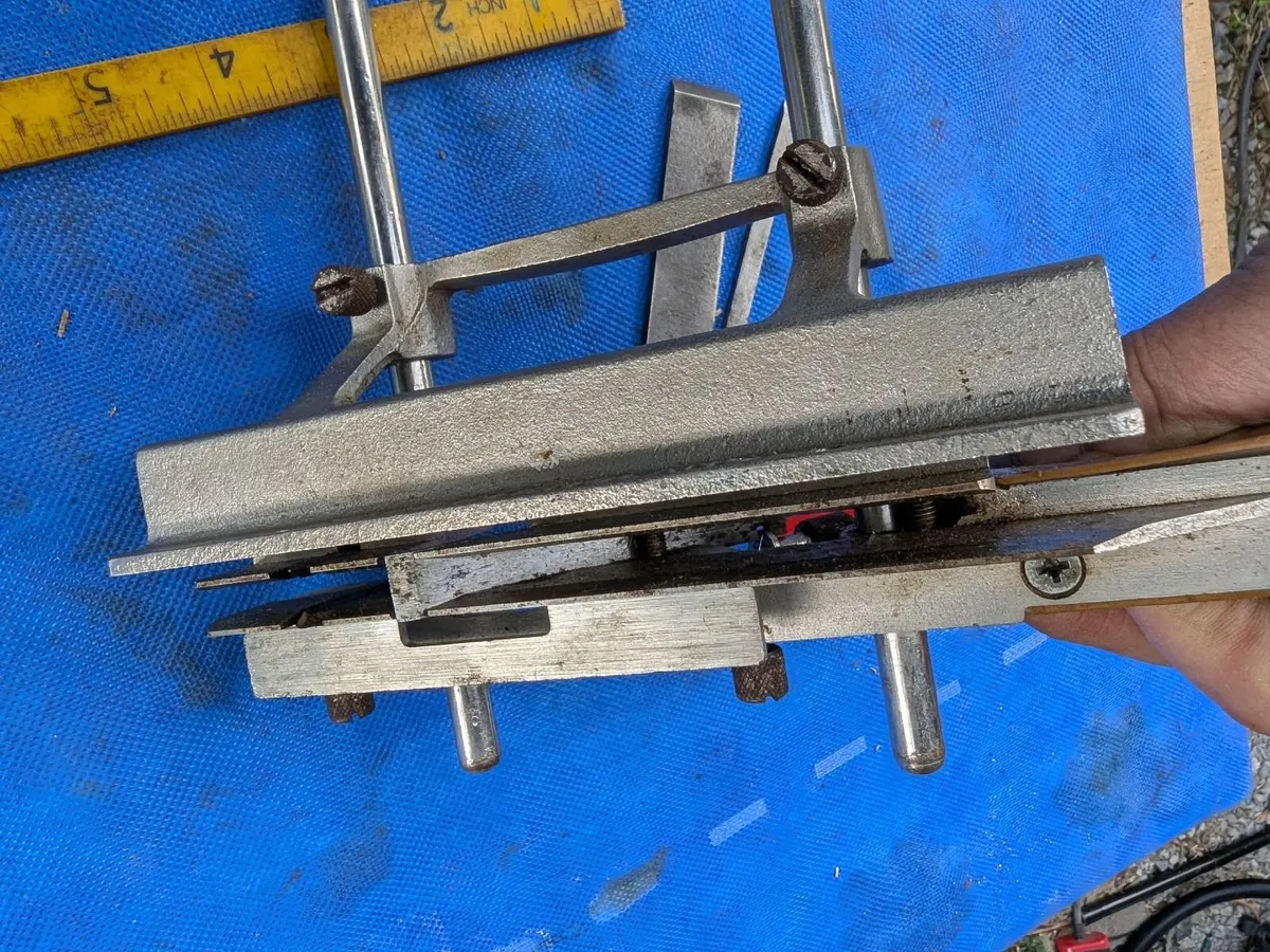Stanley 13-050 Plough Plane - Image 3