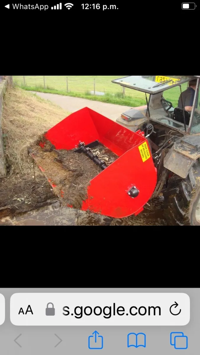 Manure spreader - Image 1