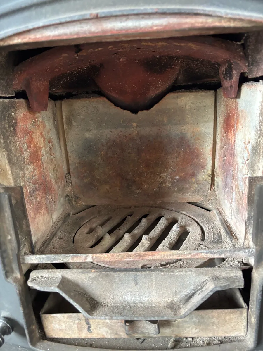 Oisin Stanley stove - Image 3
