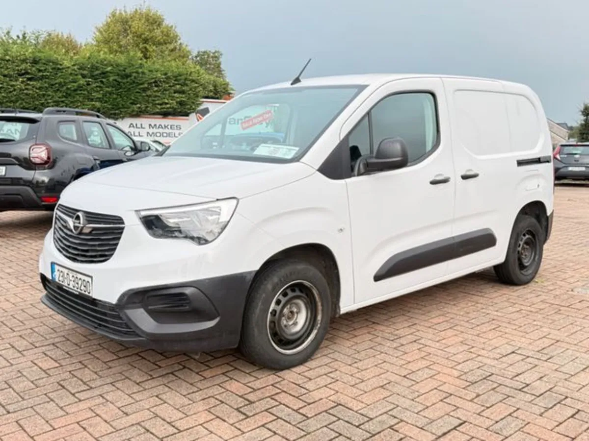 Opel Combo Comfort Trim - Image 3