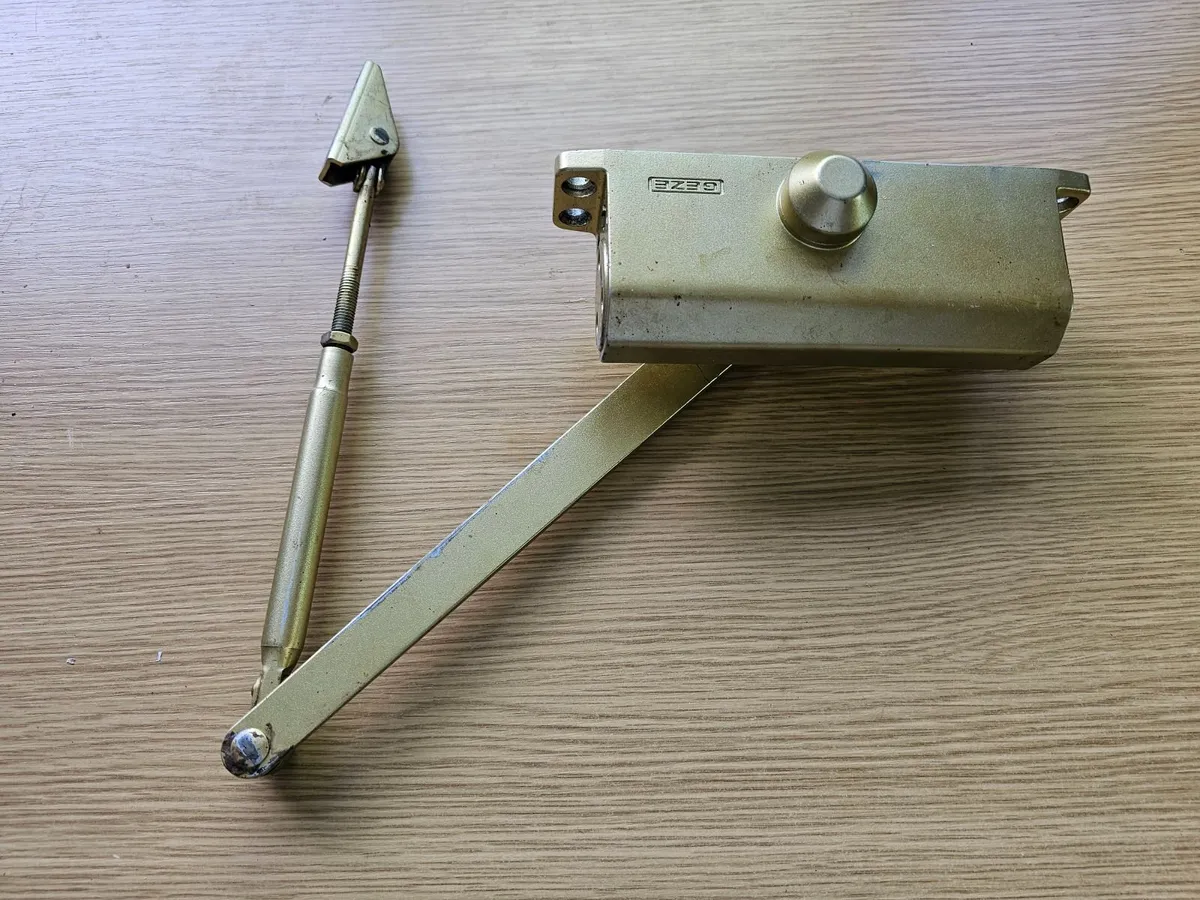 Automatic door closer heavy duty GEZE - Image 3