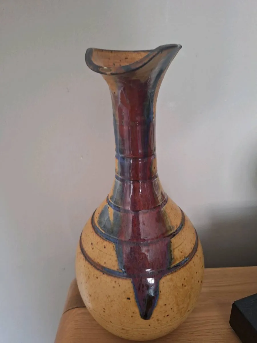 Badger Hill Pottery Vase - Image 1