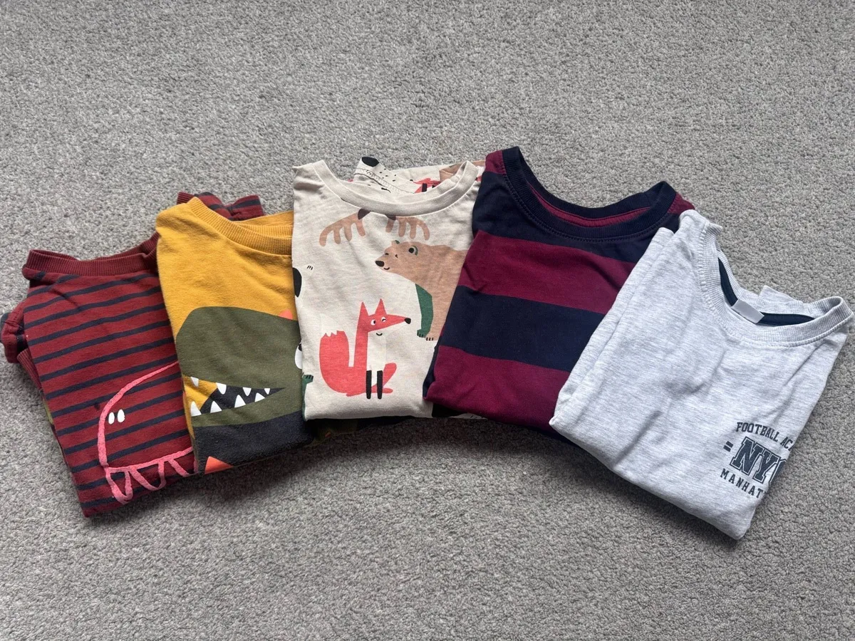 ~45 items clothing bundle for 5-6 years old boy - Image 4