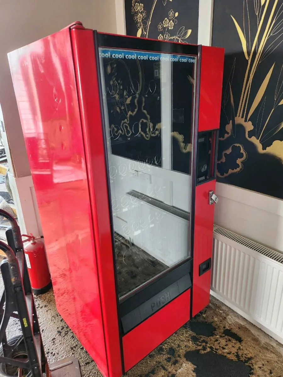 Vending machine - Image 1