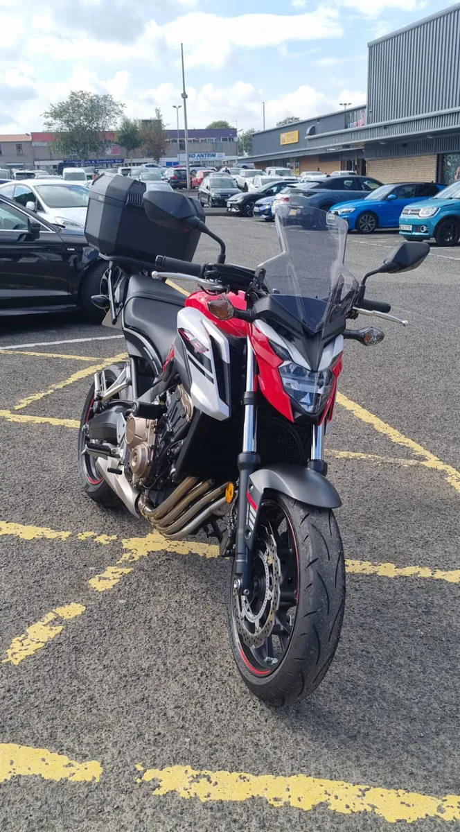 Honda CB650F - Image 2
