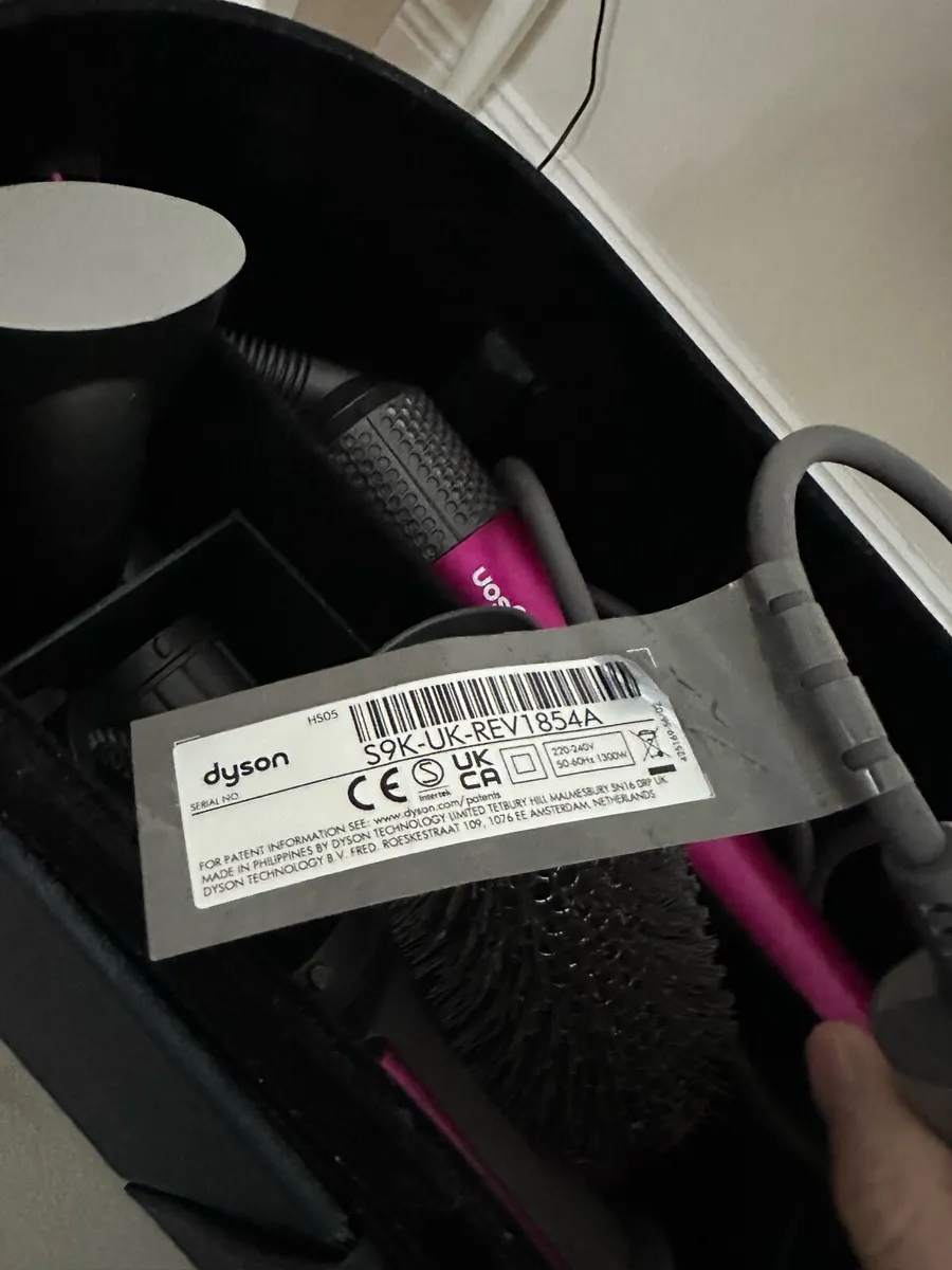 Dyson airwrap - Image 3