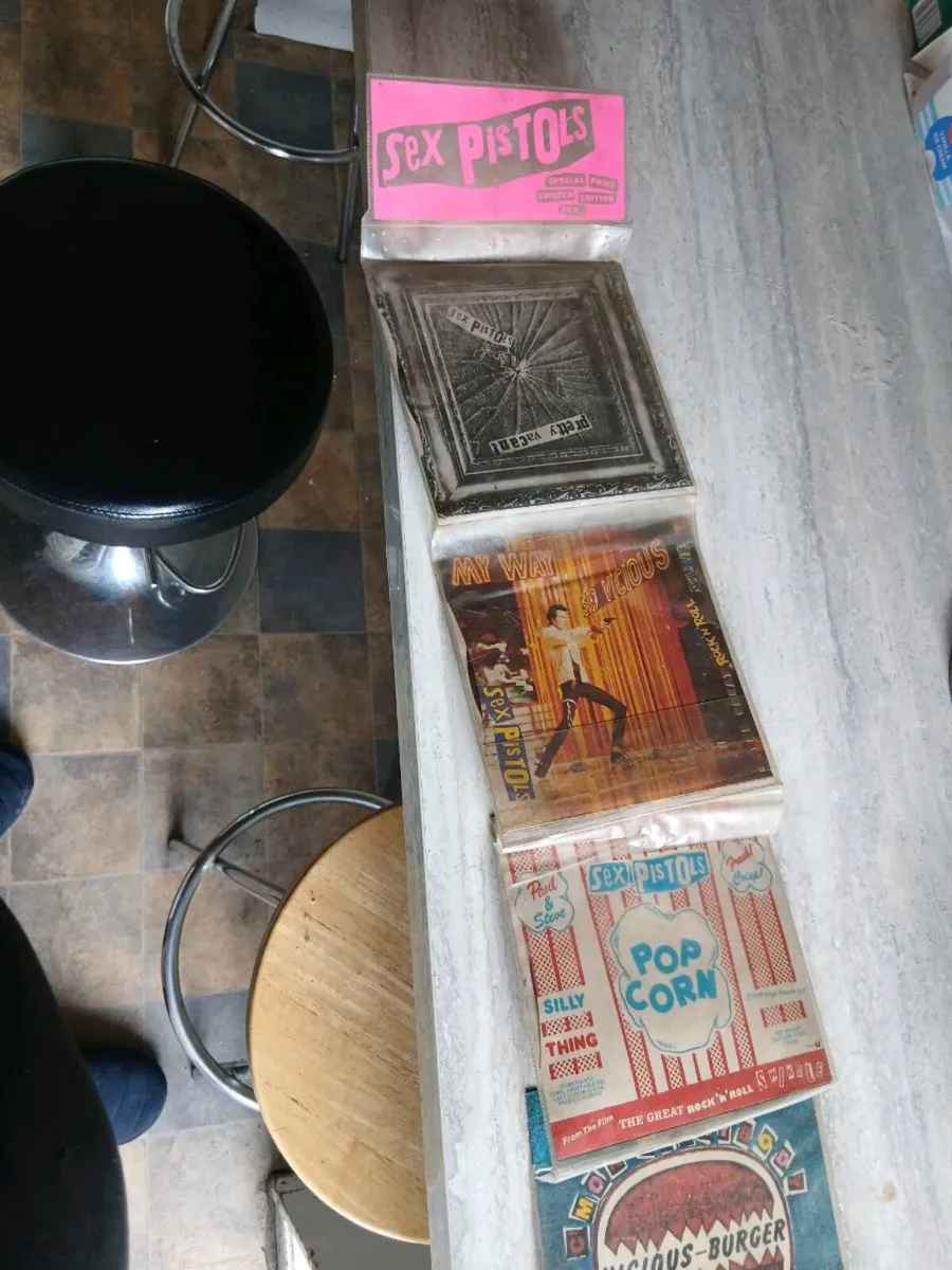 Sex pistols vinyl collection - Image 1