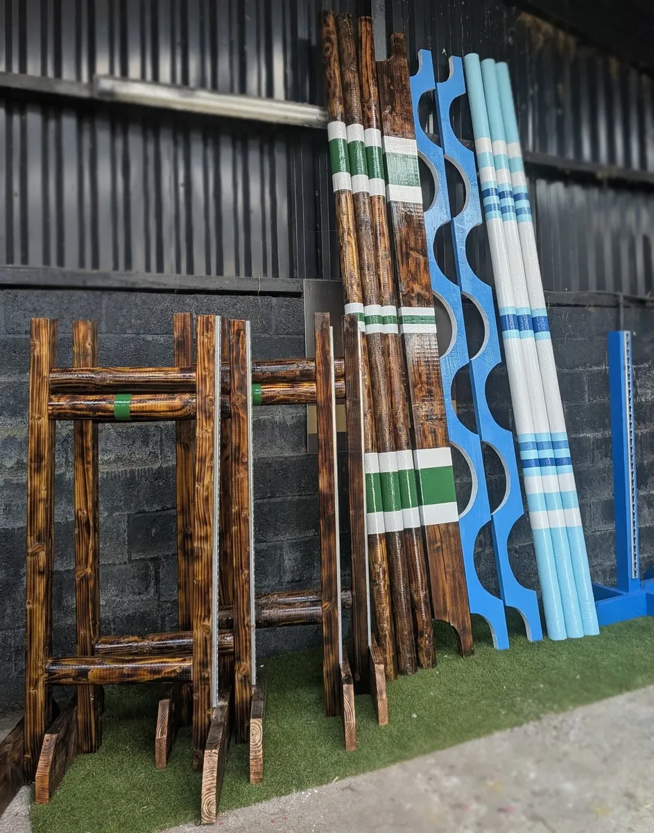 Handmade showjumps - Image 2