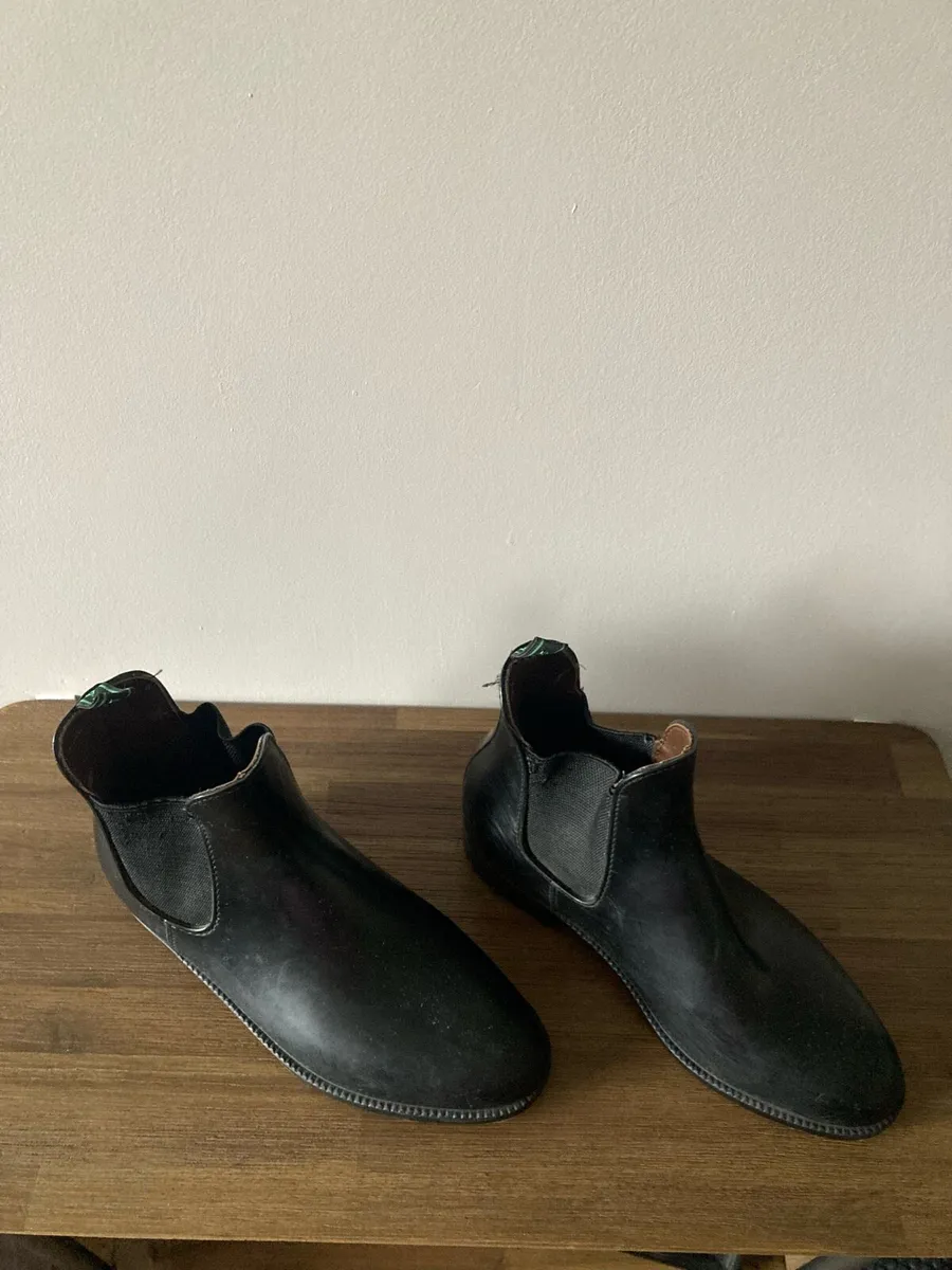 Aigle ankle boots & Harry Hall jodhpurs - Image 2