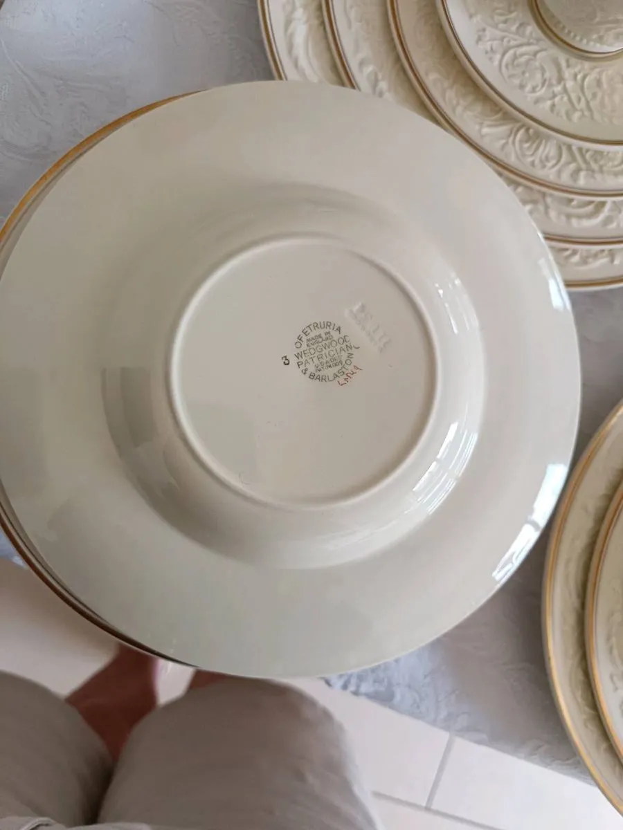 Wedgewood dinner service ETRURIA I - Image 1
