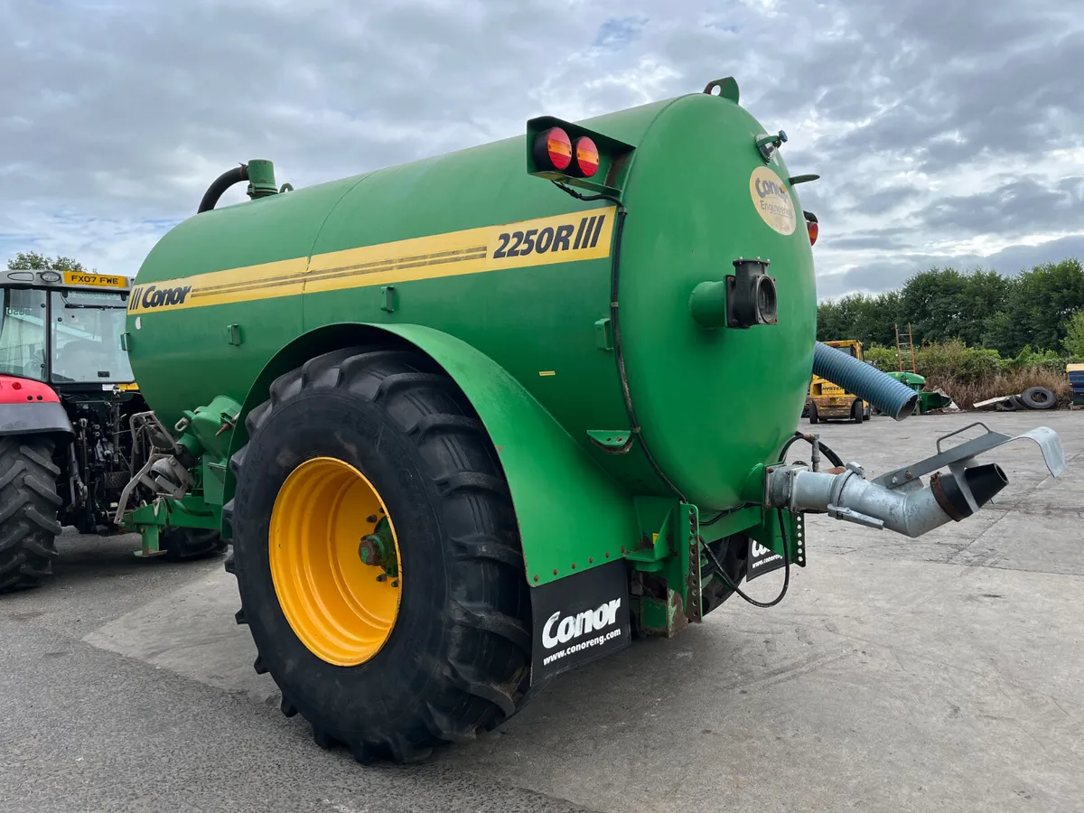 Conor 2250r tanker - Image 3