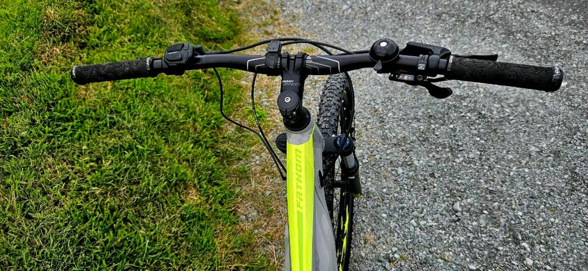 GIANTE ELECTRIC MOUNTAIN BIKE - Image 4
