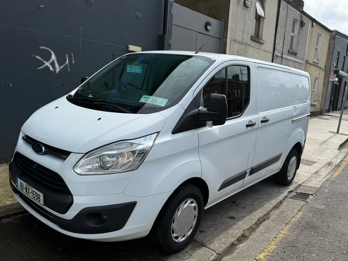 Ford Transit Custom - Image 1