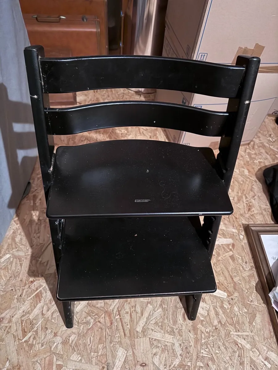Stokke Trip trapp black high chair - Image 1