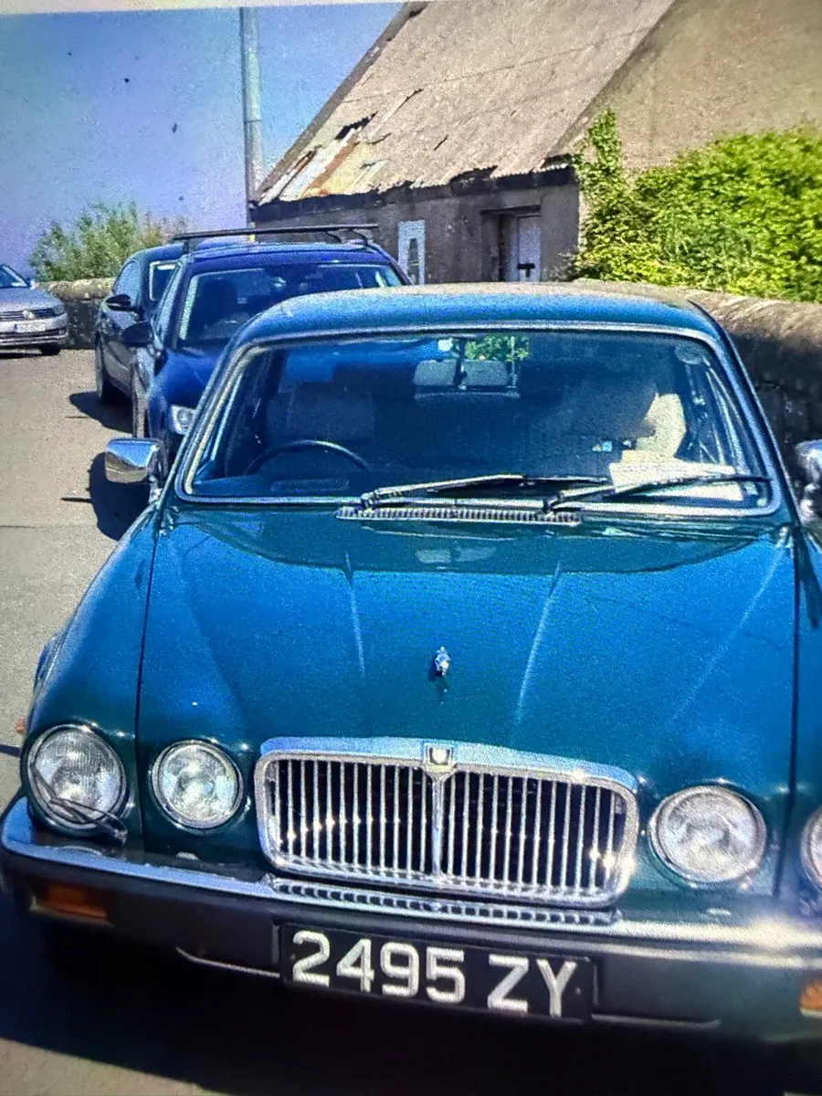 Original Irish registered Jaguar XJ6 - Image 3