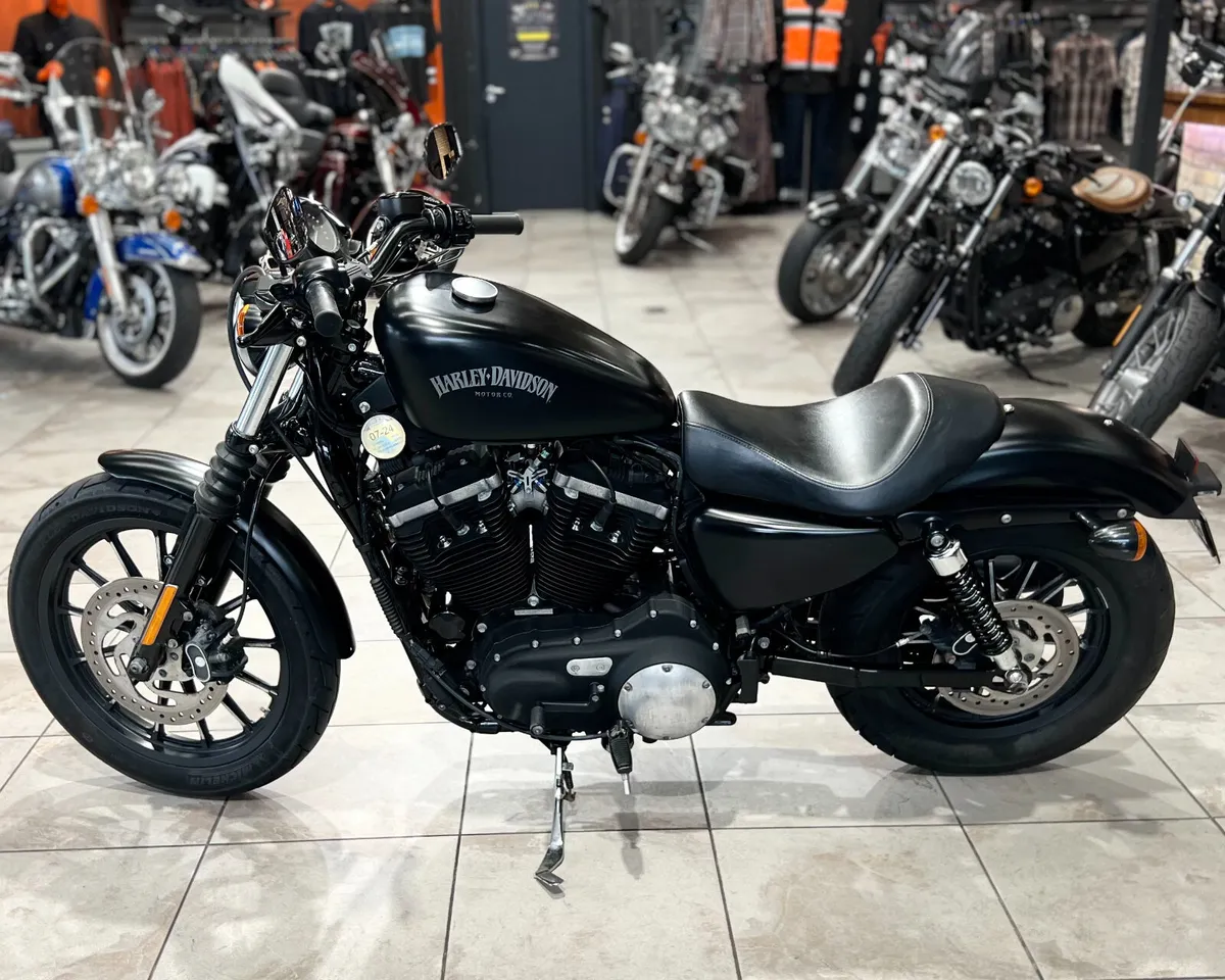 HARLEY-DAVIDSON IRON 883 - Image 4