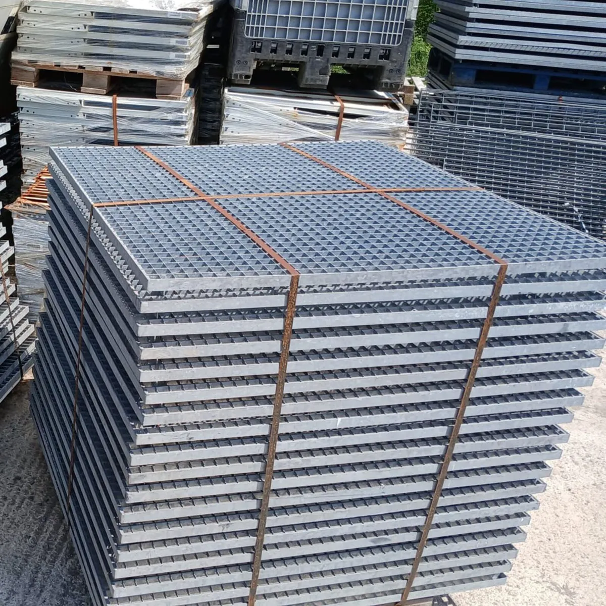 Galvanised Flow Forge Grated Walkway Panels - Image 1